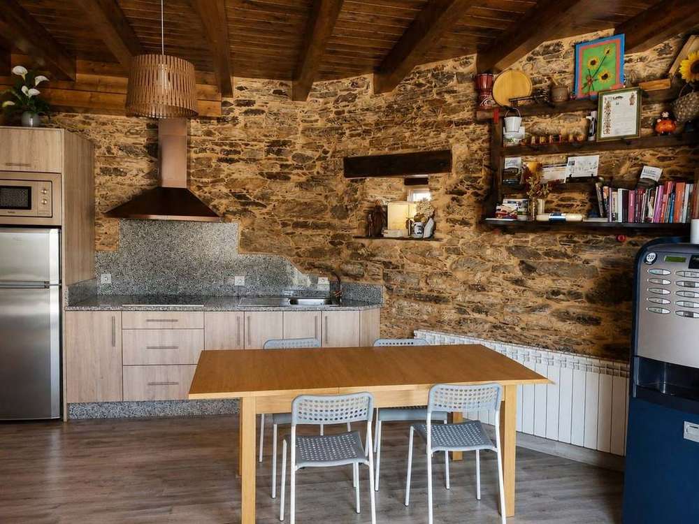 Zona Comun 2 Albergue Porta Santa